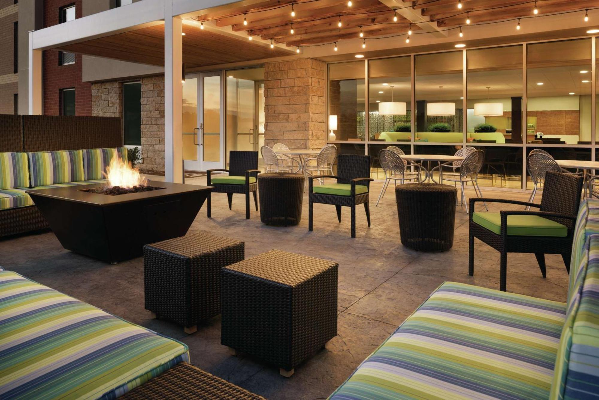 Home2 Suites By Hilton Iowa City Coralville Eksteriør billede
